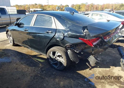 2024 Hyundai Elantra Sel from USA, damaged, VIN KMHLS4DG7RU768582